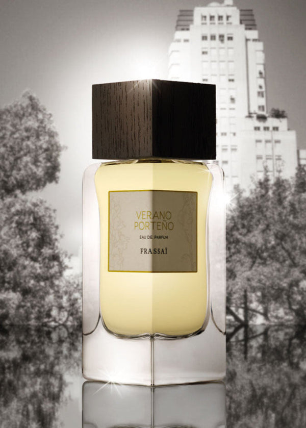 Verano Porteno (Buenos Aires summer) has vibrant and uplifting notes of Bergamot, Clementine, Cedrat, Cardamom, Magnolia, Imperial Jasmine, Vetiver, Mate. A sophisticated citrus floral perfume.